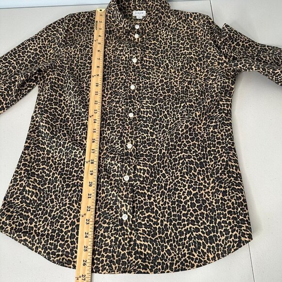 J Crew Button up Shirt Size M Leopard Print Long Sleeve Signature Fit - Picture 11 of 11